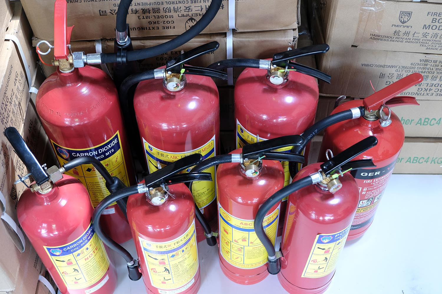 Cung cấp bình chữa cháy khí CO2 chính hãng, đạt chuẩn PCCC tại Đồng Nai
